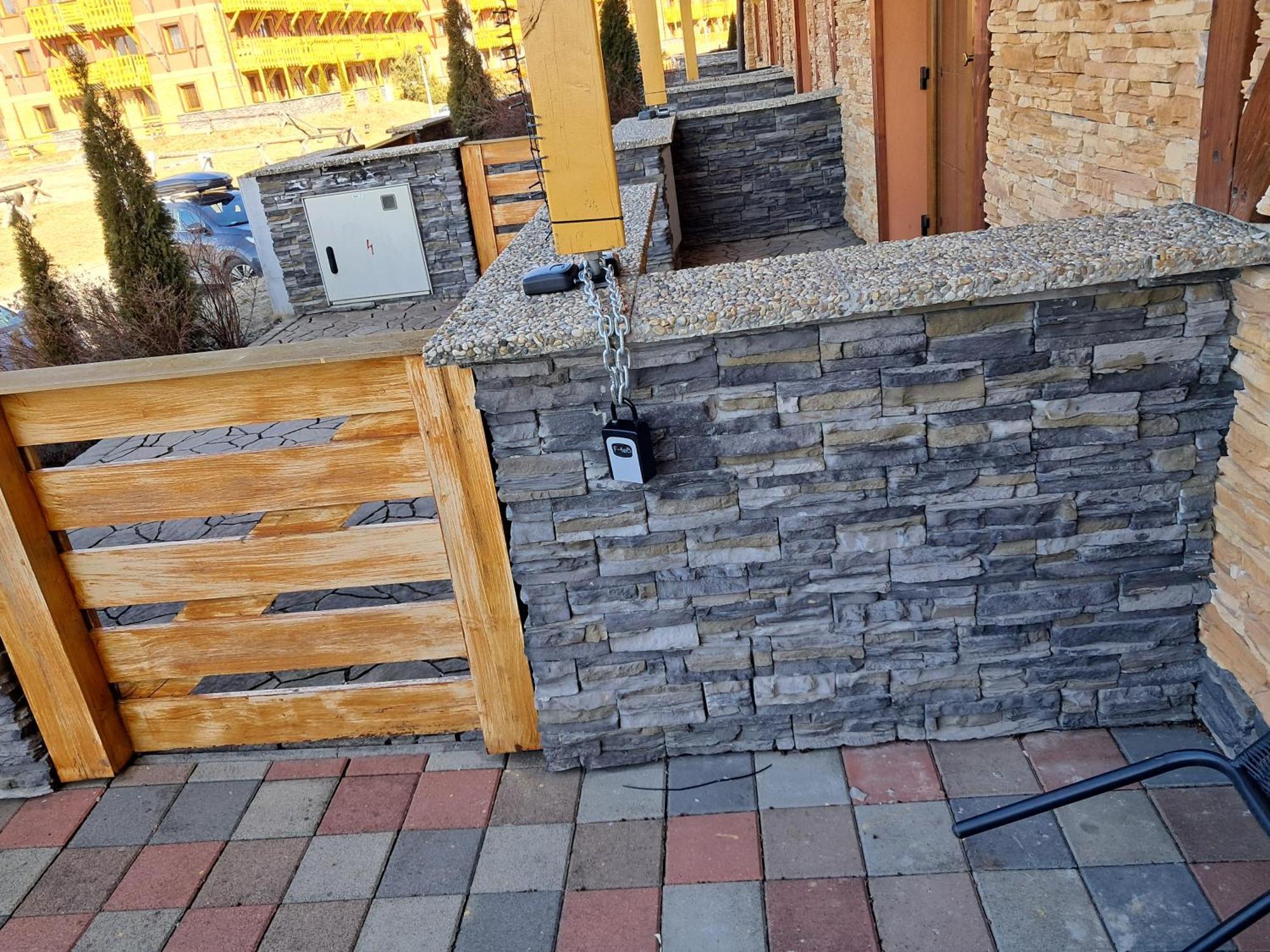 Velka Lomnica Apartman Robo Esterno foto